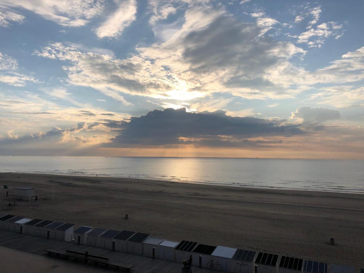 Luxe App - Zeedijk Mariakerke - Prachtig Zeezicht Apartment Oostende Exterior foto